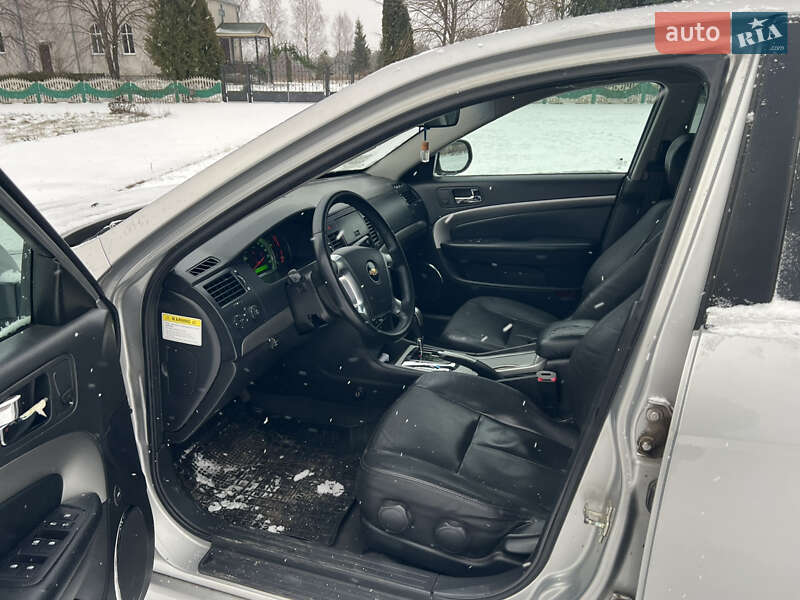 Седан Chevrolet Epica 2009 в Дубровице