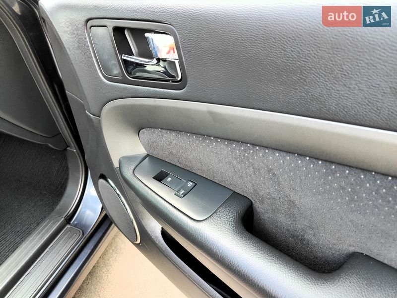 Седан Chevrolet Epica 2007 в Києві фото 46 Седан Chevrolet Epica 2007 в Києві