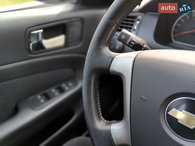 Седан Chevrolet Epica 2007 в Києві фото 49 Седан Chevrolet Epica 2007 в Києві