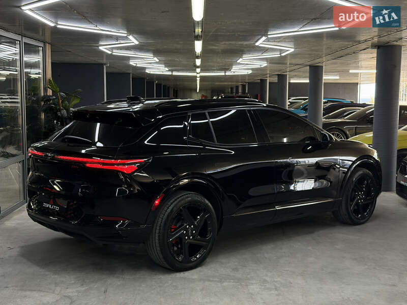 Позашляховик / Кросовер Chevrolet Equinox EV 2024 в Одесі