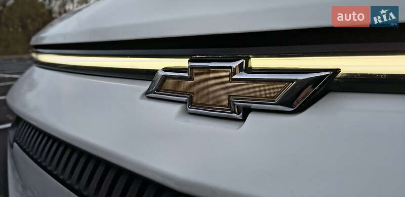 Позашляховик / Кросовер Chevrolet Equinox EV 2024 в Києві