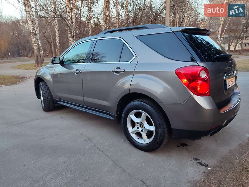 Позашляховик / Кросовер Chevrolet Equinox 2010 в Києві