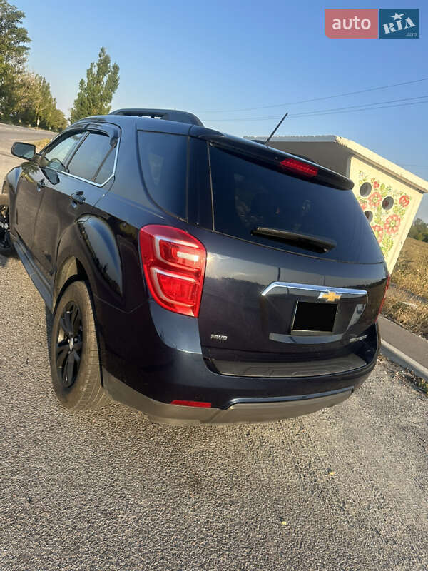 Внедорожник / Кроссовер Chevrolet Equinox 2016 в Днепре
