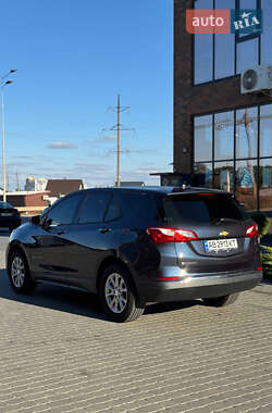 Внедорожник / Кроссовер Chevrolet Equinox 2017 в 