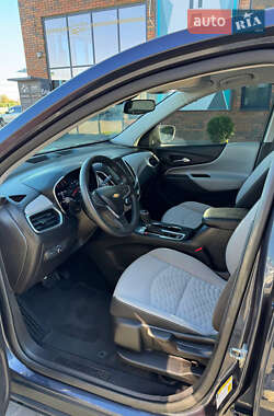 Внедорожник / Кроссовер Chevrolet Equinox 2017 в 