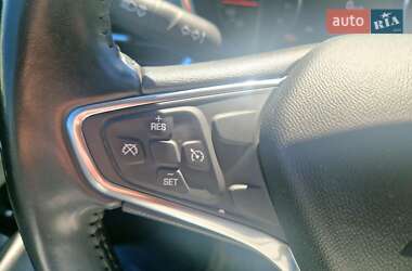 Внедорожник / Кроссовер Chevrolet Equinox 2019 в 