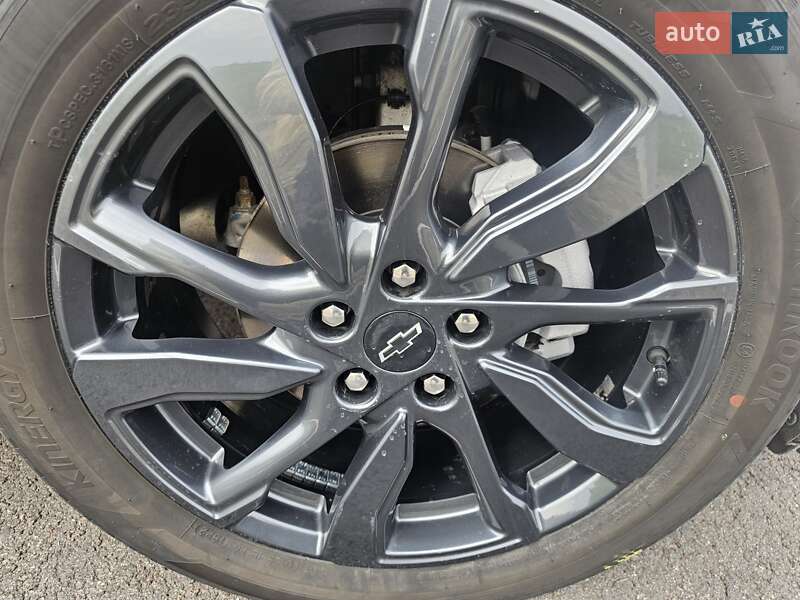 Внедорожник / Кроссовер Chevrolet Equinox 2022 в Броварах