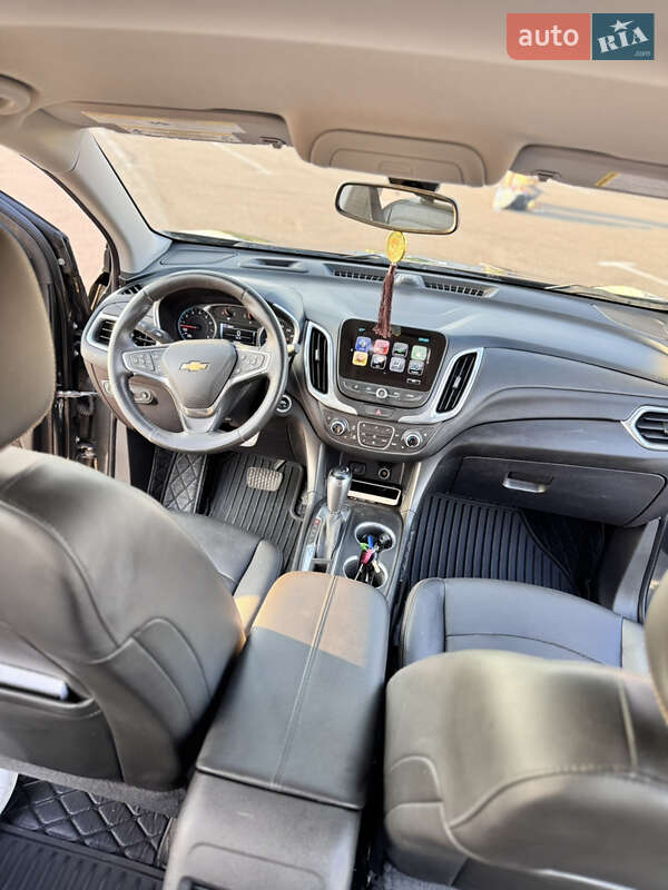 Внедорожник / Кроссовер Chevrolet Equinox 2017 в Ровно