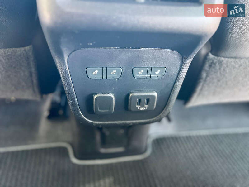 Позашляховик / Кросовер Chevrolet Equinox 2018 в Києві