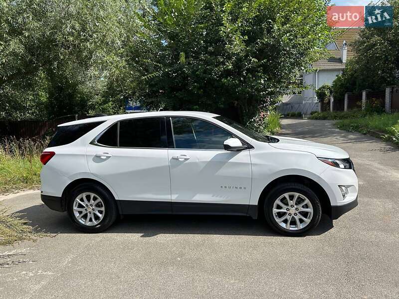 Внедорожник / Кроссовер Chevrolet Equinox 2020 в Киеве