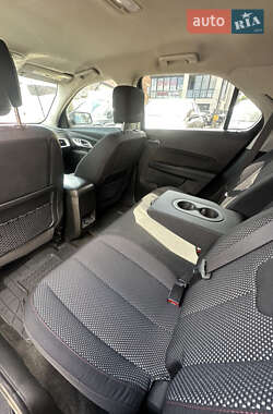 Внедорожник / Кроссовер Chevrolet Equinox 2016 в 