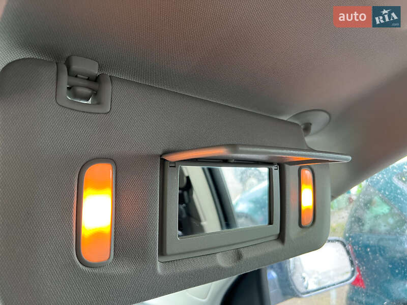 Позашляховик / Кросовер Chevrolet Equinox 2015 в Києві