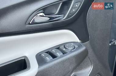 Внедорожник / Кроссовер Chevrolet Equinox 2019 в 