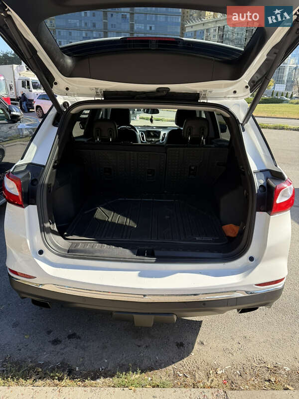 Внедорожник / Кроссовер Chevrolet Equinox 2018 в Киеве фото 10 Внедорожник / Кроссовер Chevrolet Equinox 2018 в Киеве