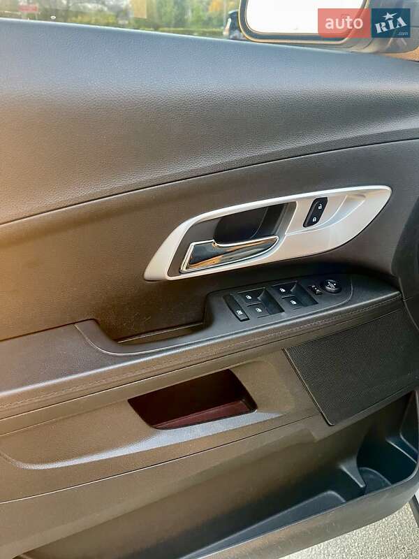 Позашляховик / Кросовер Chevrolet Equinox 2016 в Бучі