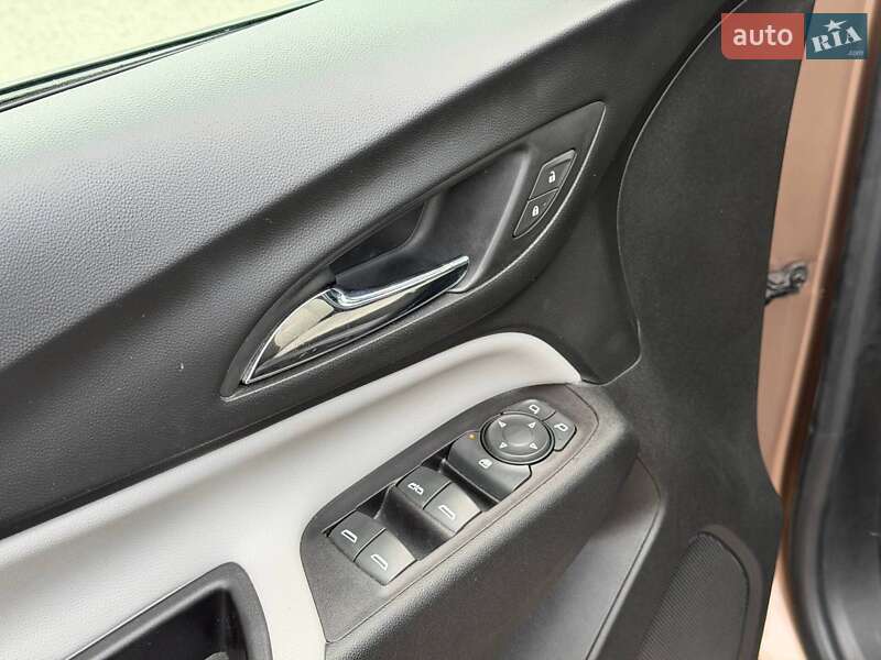 Внедорожник / Кроссовер Chevrolet Equinox 2019 в Кривом Роге