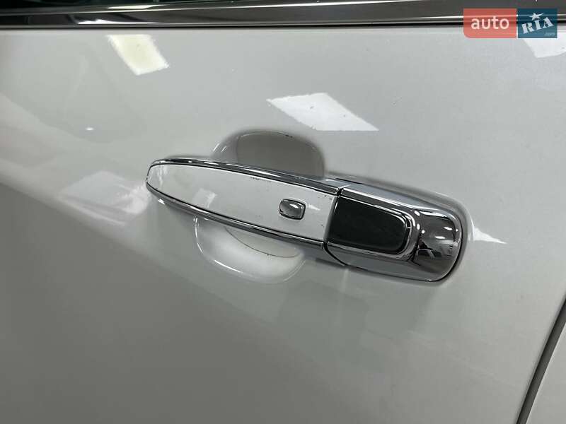 Внедорожник / Кроссовер Chevrolet Equinox 2018 в Киеве