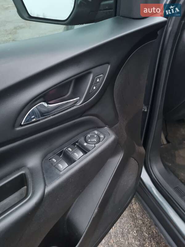 Внедорожник / Кроссовер Chevrolet Equinox 2017 в Харькове фото 12 Внедорожник / Кроссовер Chevrolet Equinox 2017 в Харькове