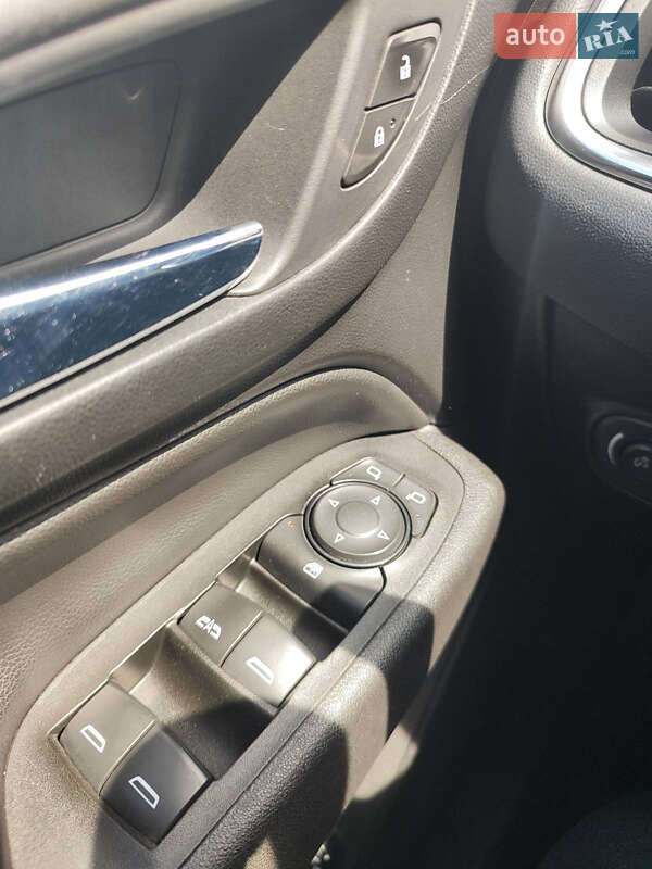 Внедорожник / Кроссовер Chevrolet Equinox 2017 в Киеве фото 12 Внедорожник / Кроссовер Chevrolet Equinox 2017 в Киеве