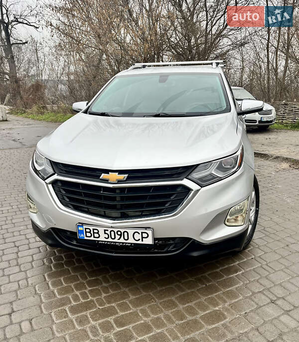 Внедорожник / Кроссовер Chevrolet Equinox 2018 в Киеве