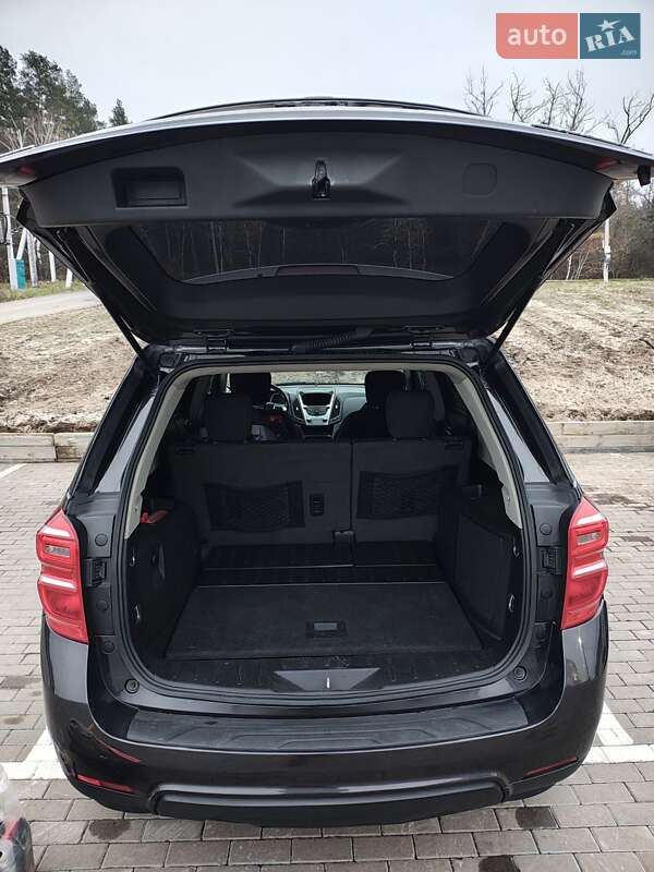 Внедорожник / Кроссовер Chevrolet Equinox 2016 в Ирпене