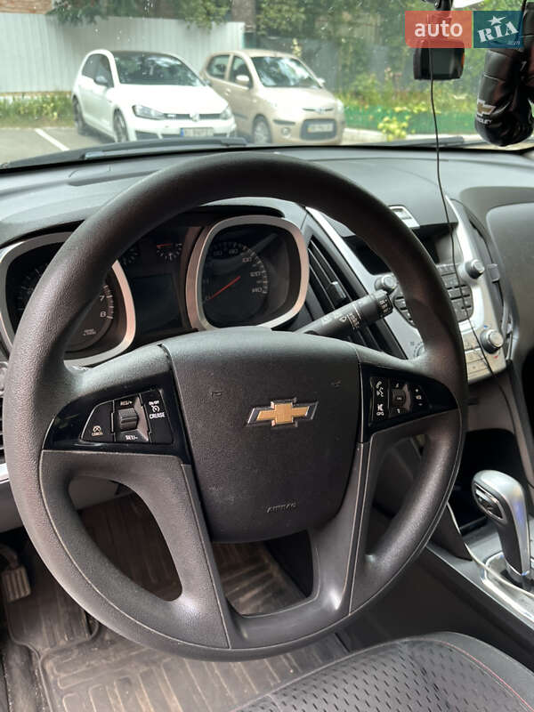 Внедорожник / Кроссовер Chevrolet Equinox 2015 в Киеве