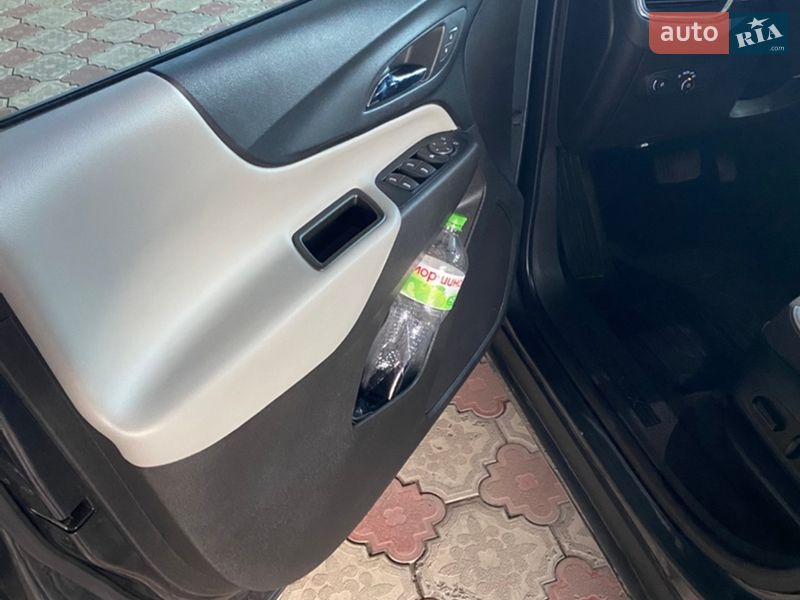 Внедорожник / Кроссовер Chevrolet Equinox 2019 в Кривом Роге
