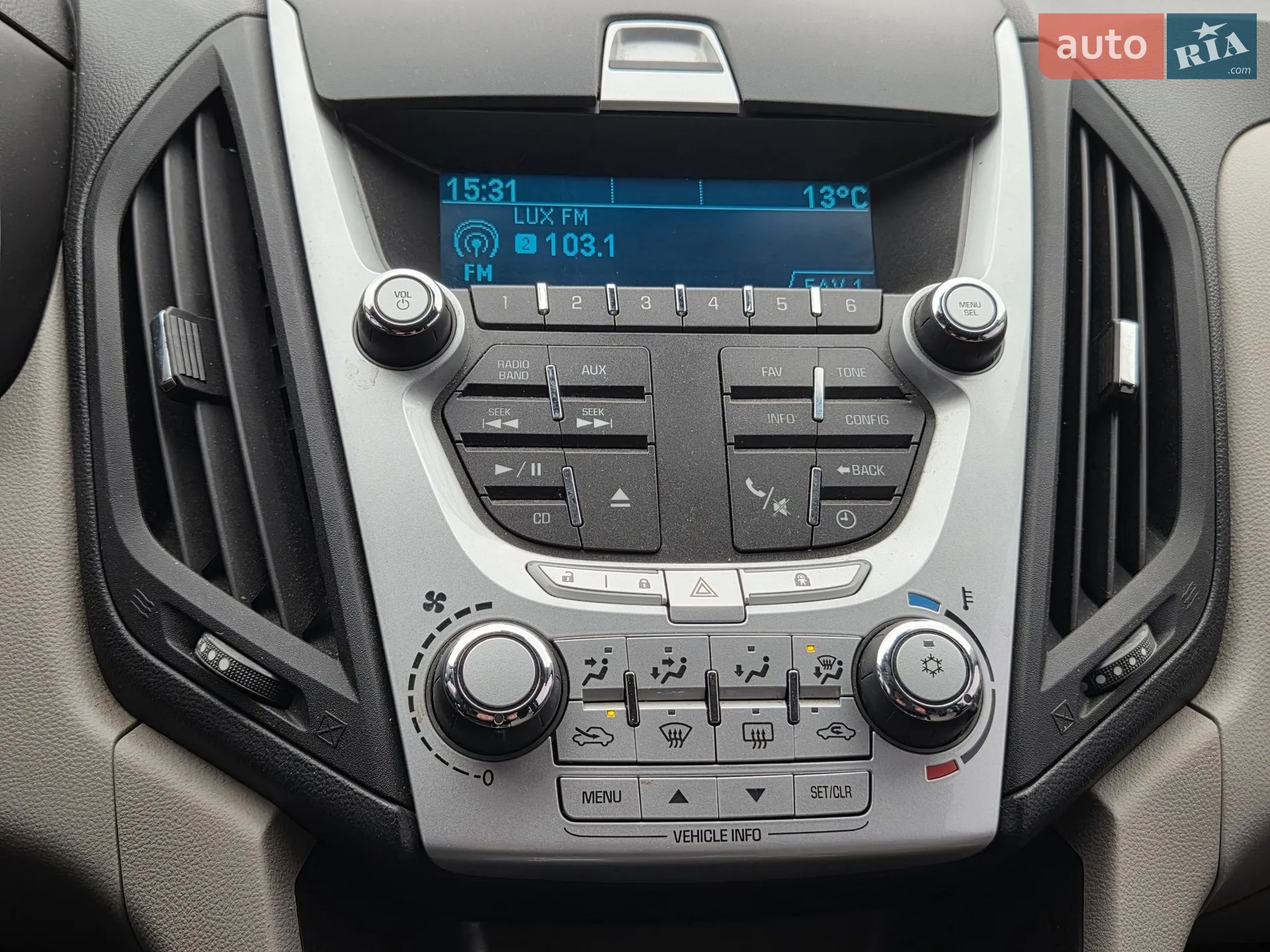 2011 Chevrolet Equinox - мініатюра 40
