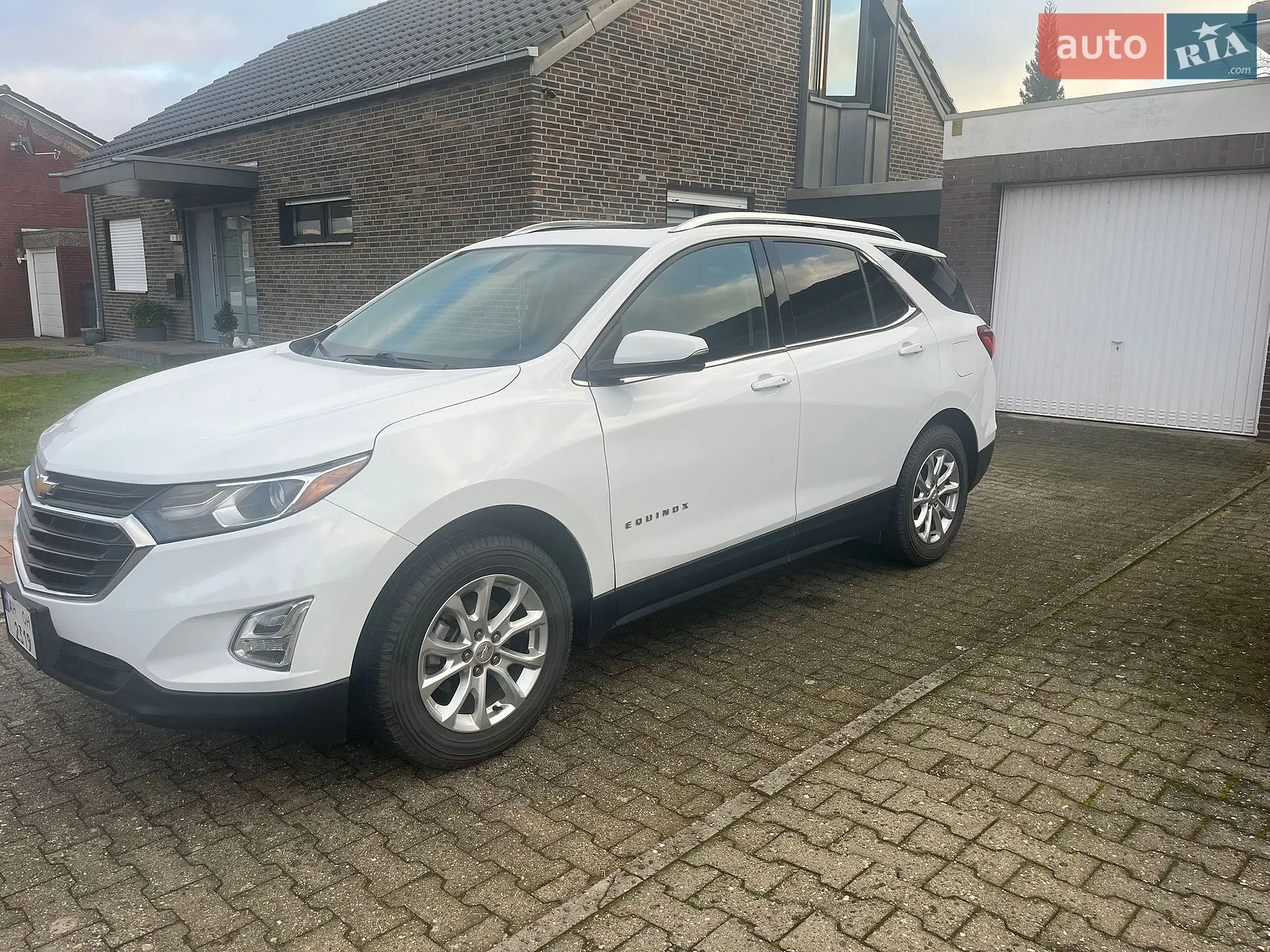 2017 Chevrolet Equinox - мініатюра 2