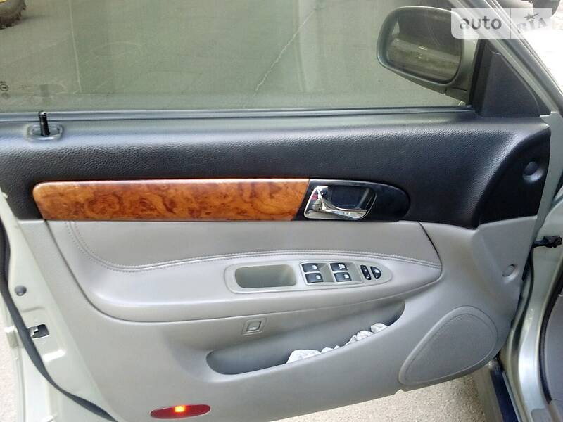 Седан Chevrolet Evanda 2005 в Києві