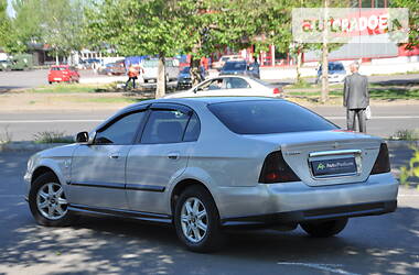 Седан Chevrolet Evanda 2006 в Николаеве