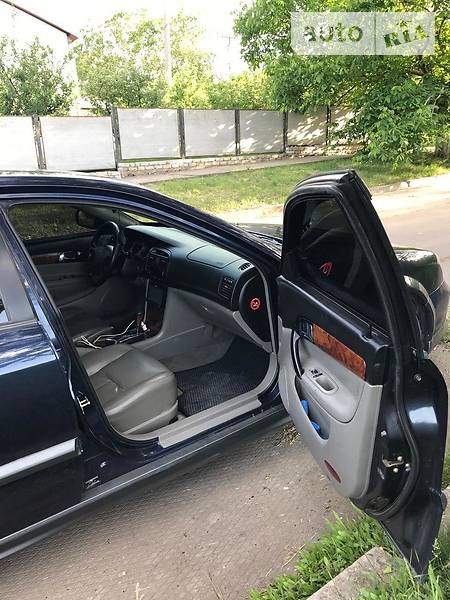 Седан Chevrolet Evanda 2004 в Первомайську