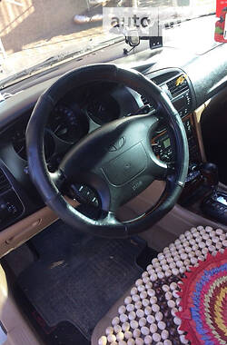 Седан Chevrolet Evanda 2002 в 