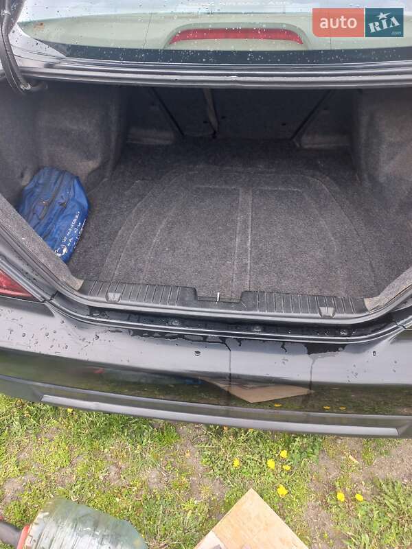 Седан Chevrolet Evanda 2005 в Киеве фото 11 Седан Chevrolet Evanda 2005 в Киеве