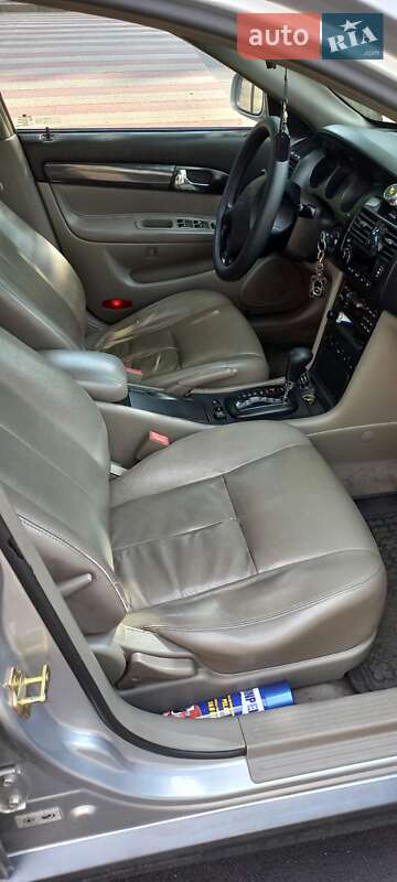 Седан Chevrolet Evanda 2006 в Одессе