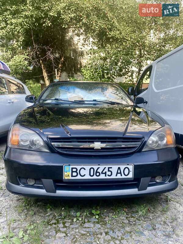 Chevrolet Evanda 2005