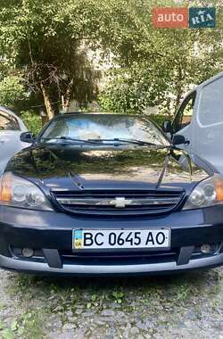 Седан Chevrolet Evanda 2005 в Львове