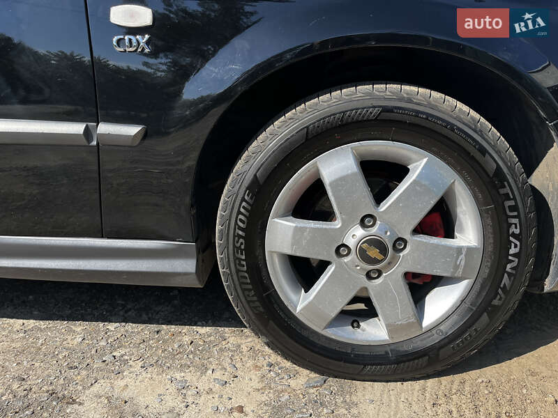 Седан Chevrolet Evanda 2006 в Барвенкове