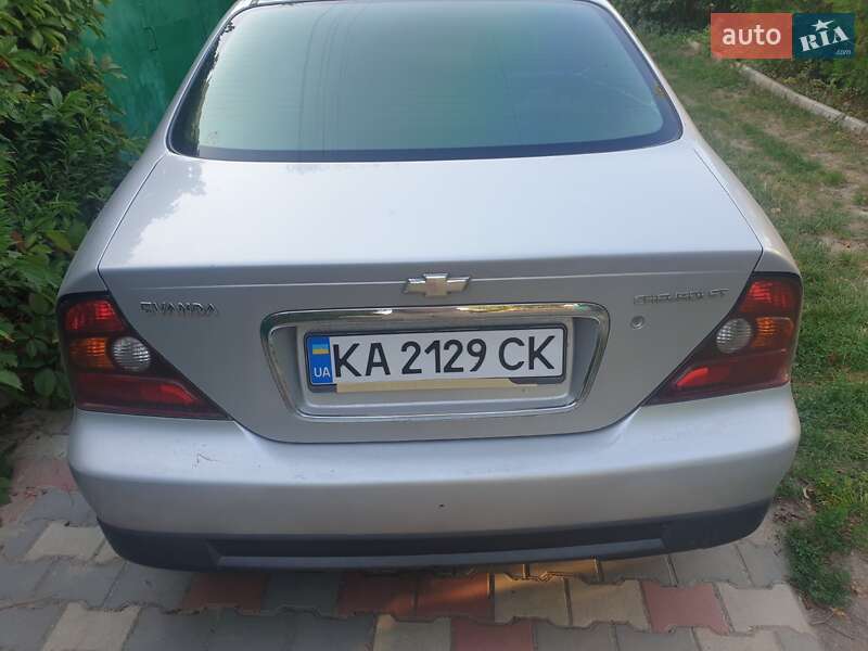 Седан Chevrolet Evanda 2006 в Одессе