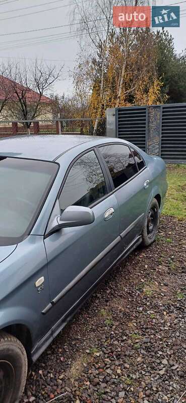 Седан Chevrolet Evanda 2005 в Ужгороде