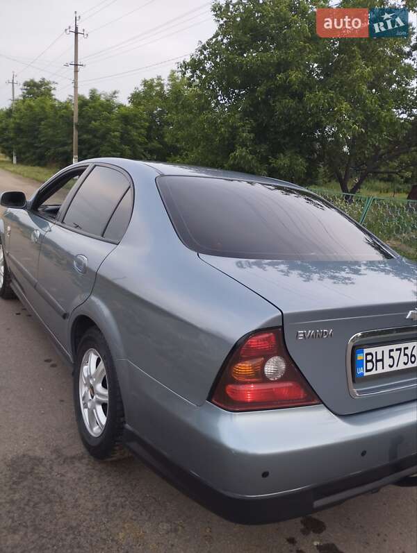 Седан Chevrolet Evanda 2005 в Раздельной фото 5 Седан Chevrolet Evanda 2005 в Раздельной