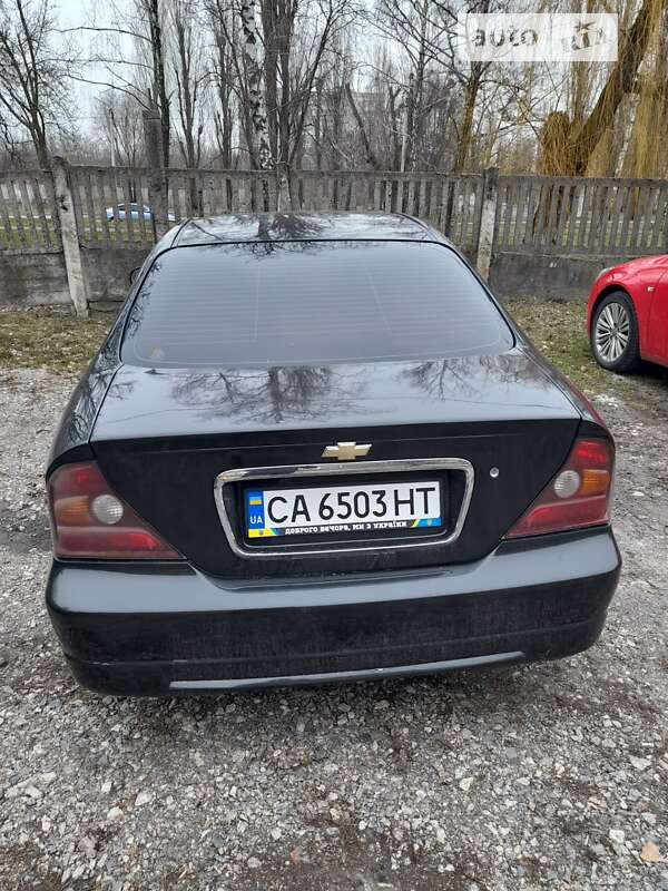 Седан Chevrolet Evanda 2006 в Черкассах фото 4 Седан Chevrolet Evanda 2006 в Черкассах