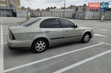 Седан Chevrolet Evanda 2005 в Києві