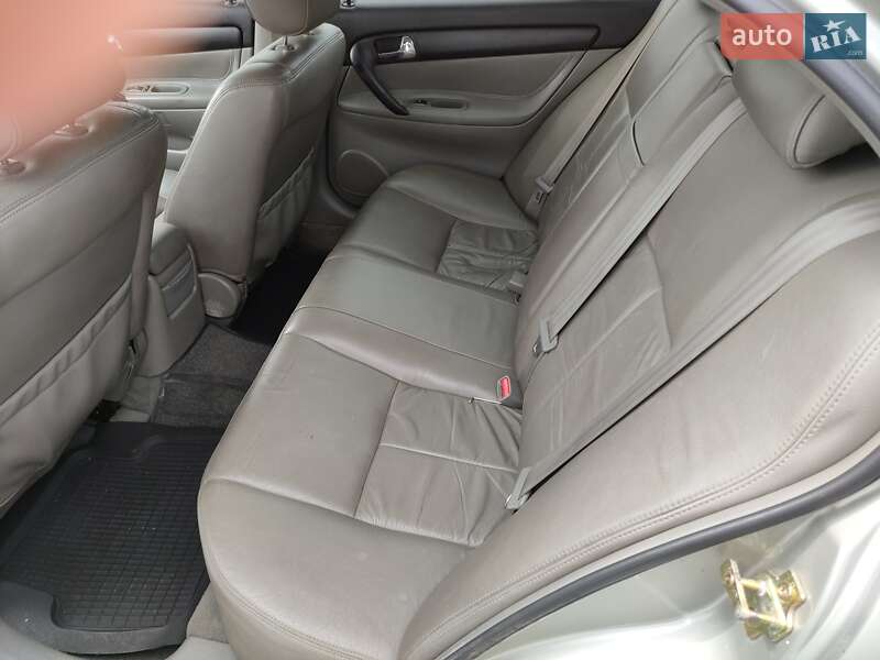 Седан Chevrolet Evanda 2005 в Києві