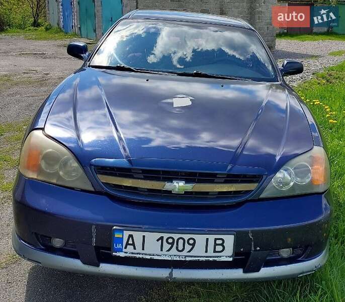 Седан Chevrolet Evanda 2005 в Бородянке