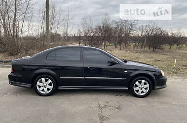 Седан Chevrolet Evanda 2004 в Києві