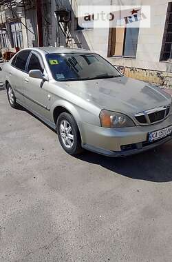 Седан Chevrolet Evanda 2005 в Києві