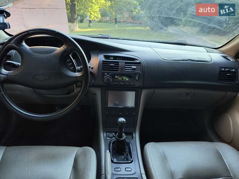 Седан Chevrolet Evanda 2005 в Марганце фото 2 Седан Chevrolet Evanda 2005 в Марганце