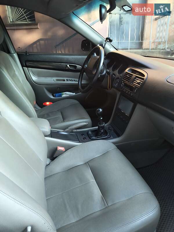 Седан Chevrolet Evanda 2005 в Марганце фото 7 Седан Chevrolet Evanda 2005 в Марганце