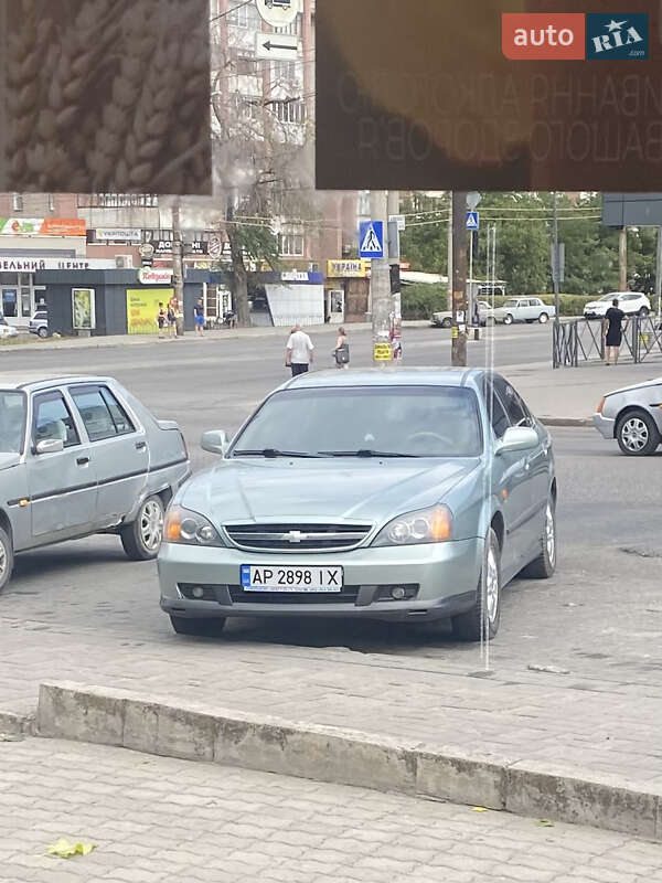 Седан Chevrolet Evanda 2004 в Запорожье
